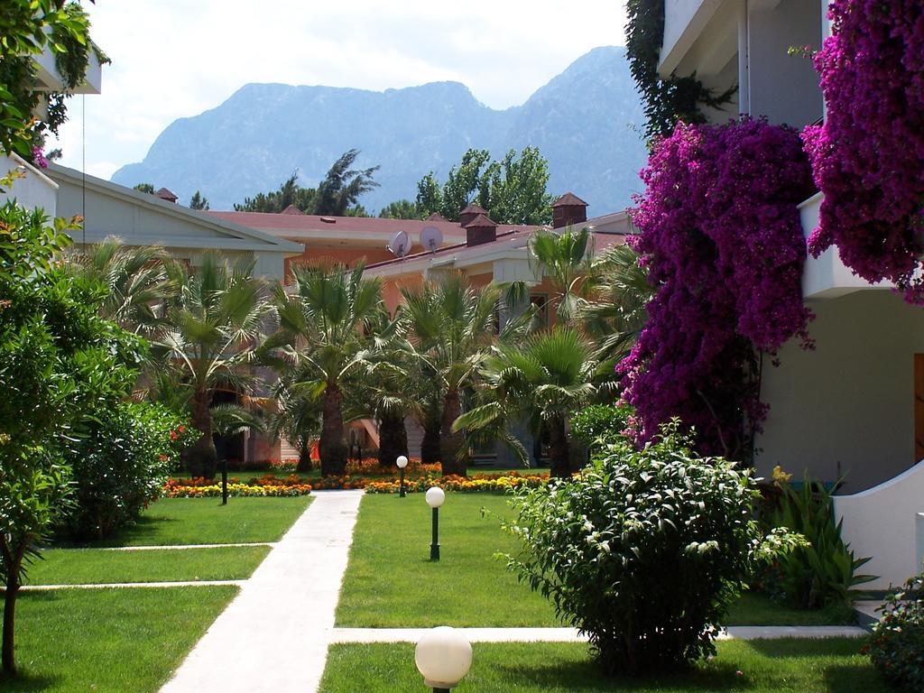 Club Boran Mare Beach Kemer Bagian luar foto