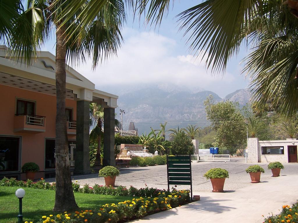 Club Boran Mare Beach Kemer Bagian luar foto